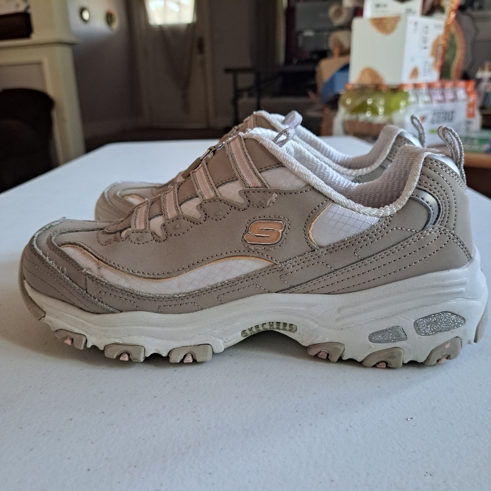 Skechers D'Lites Zip Along Sneakers - Picture 2 of 7